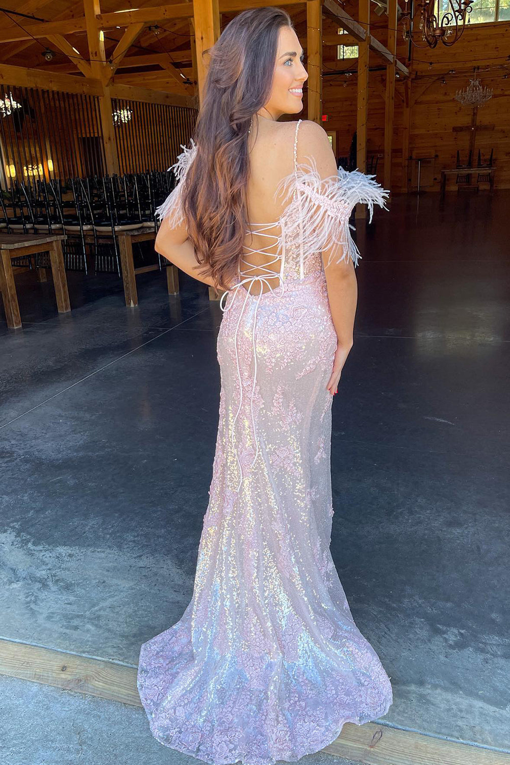 Lavender Prom Dress Appliques Mermaid Evening Dress with Feathers