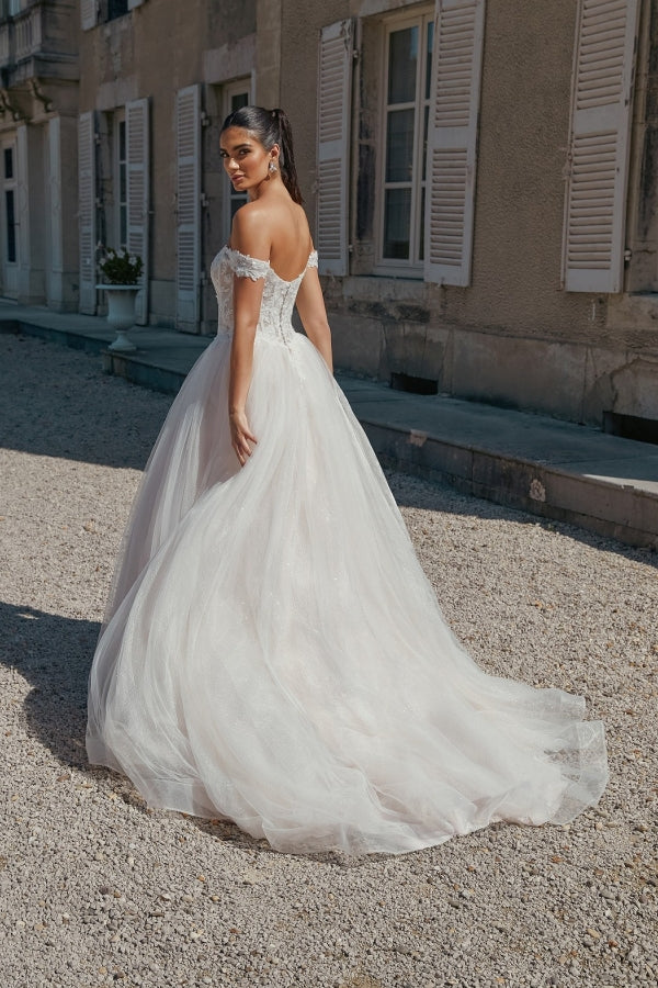 Long A Line Wedding Dress Off The Shoulder Appliques Tulle Bridal Gown