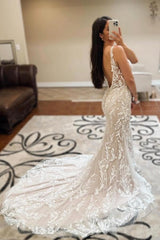 Long Ivory Wedding Dress Mermaid V Neck Sleeveless Lace Backless Bridal Gown