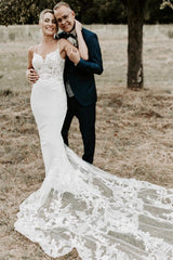 Long White Wedding Dress Spaghetti Straps Mermaid Backless Bridal Gown With Lace