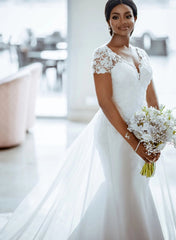 Luxurious Lace Mermaid Wedding Dress Tulle Bridal Dress With Panel Train