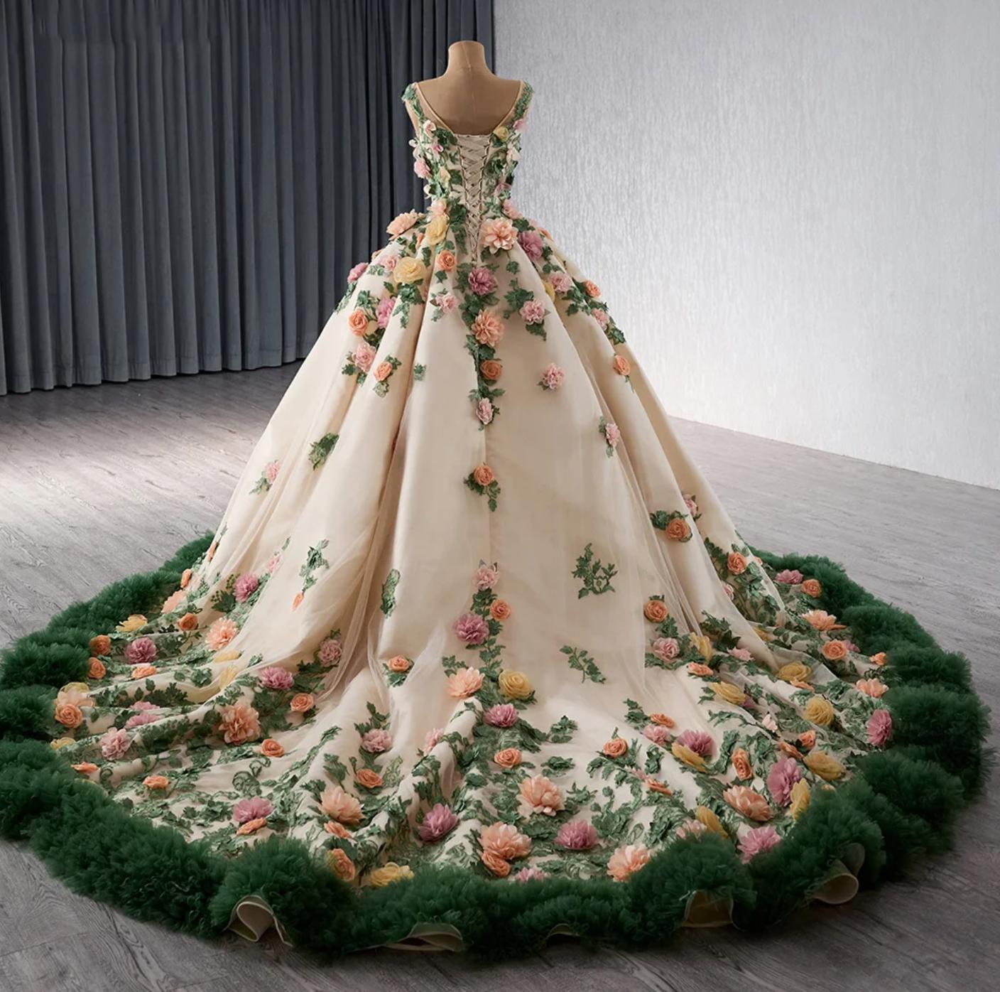 Luxury Bateau Neck Quinceanera Dress Ball Gown Sweet 16 Dress