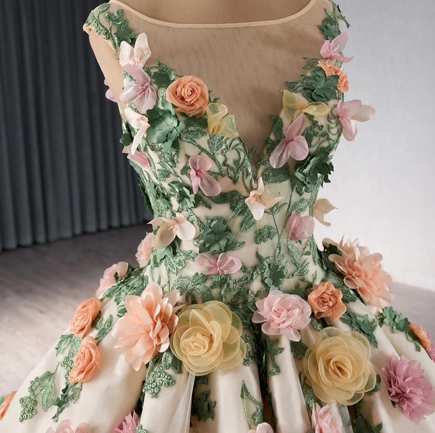 Luxury Bateau Neck Quinceanera Dress Ball Gown Sweet 16 Dress