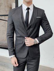 Men's Solid Colored 3-Piece Wedding Suit In Tailored Fit With Single Breasted Two-Button Design