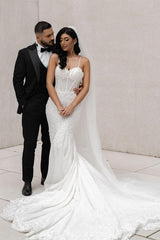 Mermaid Lace Spaghetti Straps Sleeveless White Wedding Dress Long Bridal Gown With Appliques