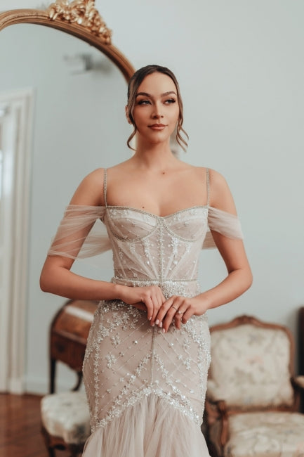 Mermaid Off The Shoulder Spaghetti Strap Sleeveless Lace Long Tulle Bridal Gown With Appliques