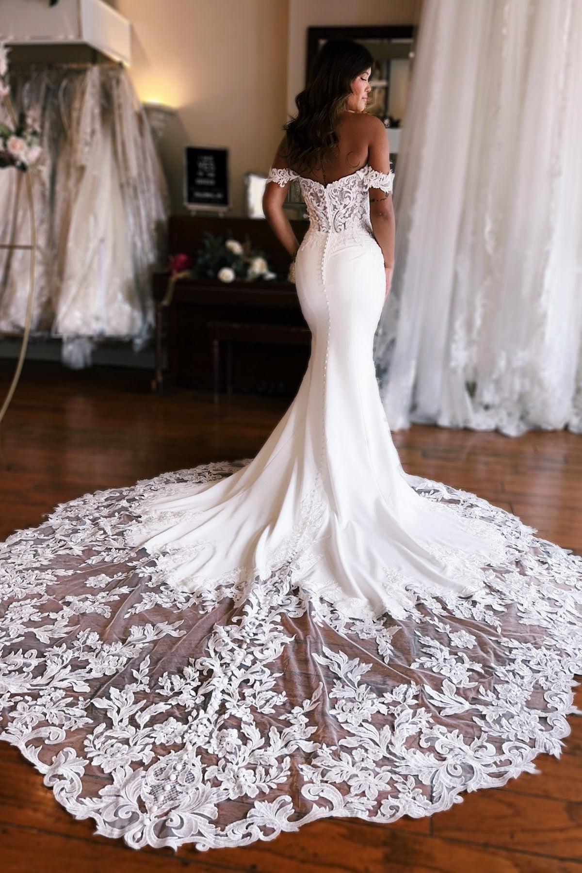 Mermaid Wedding Dress Off The Shoulder Sweetheart Sleeveless Appliques Satin Lace Train Bridal Gown