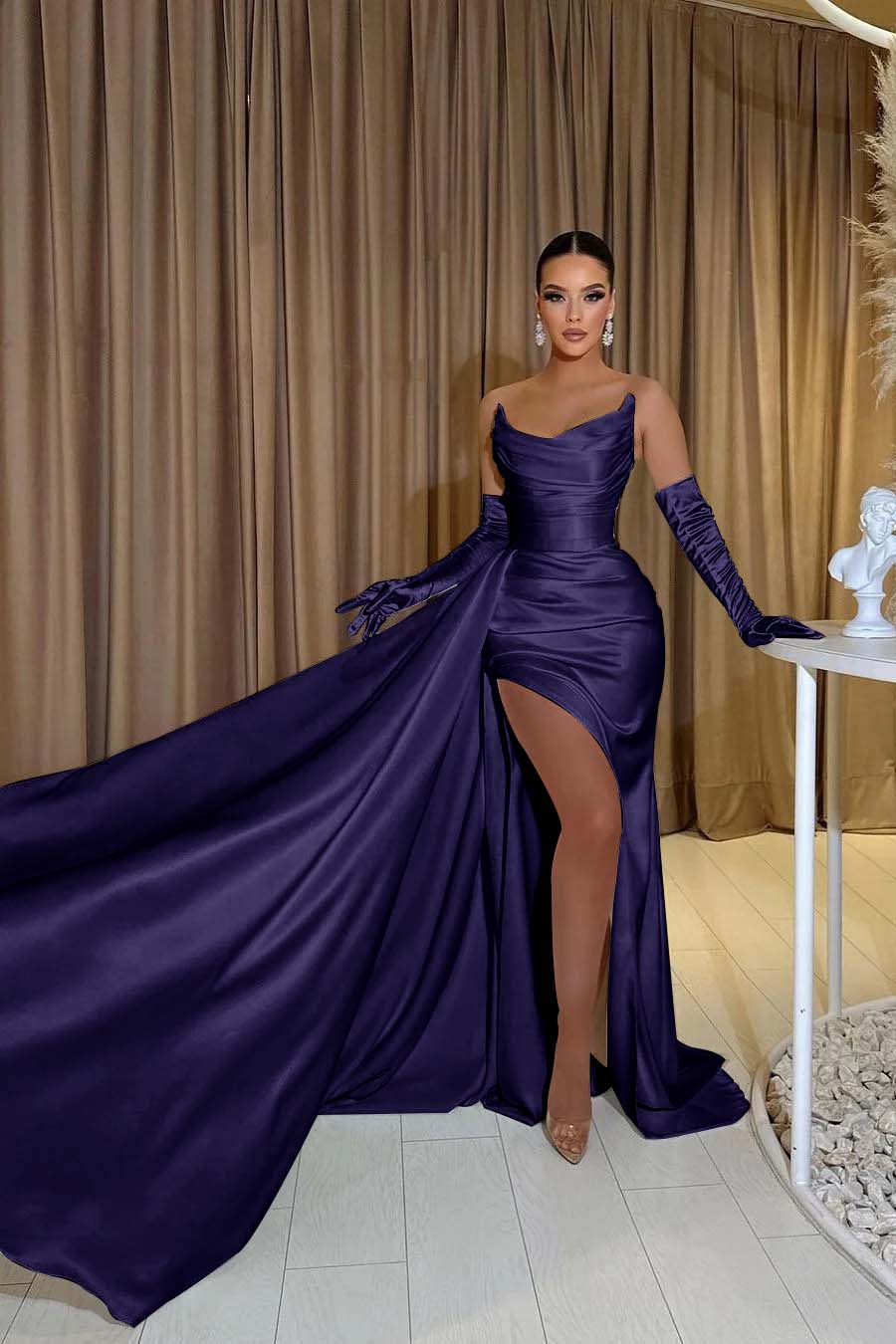 Mermaid Wedding Dress Sleeveless Strapless Satin Formal Gown