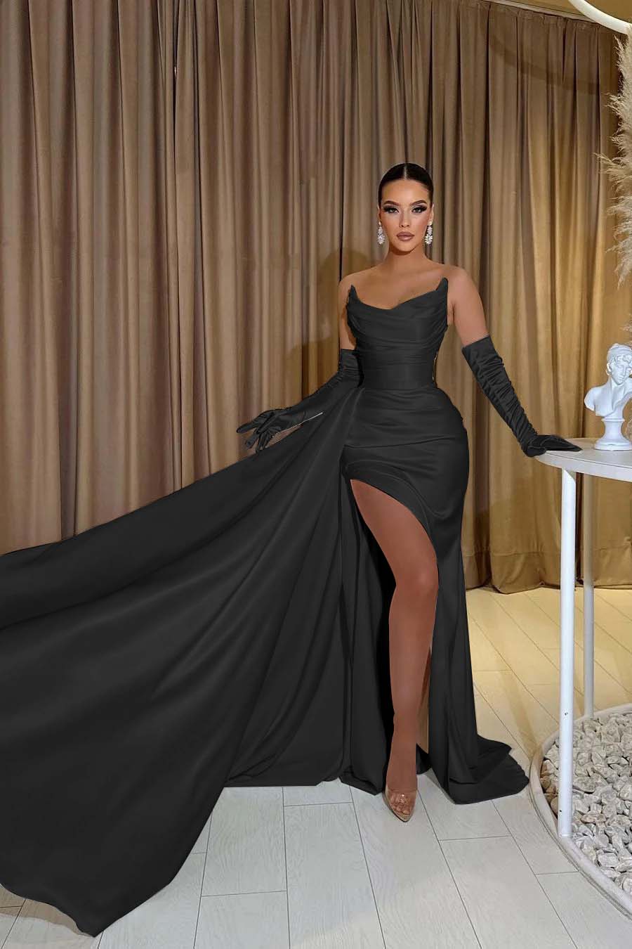 Mermaid Wedding Dress Sleeveless Strapless Satin Formal Gown