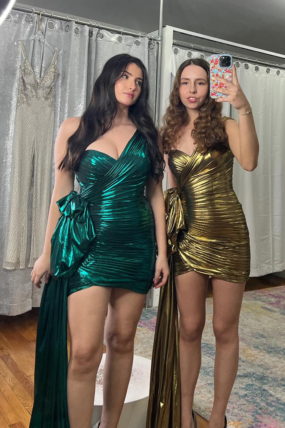Metallic Emerald Green Homecoming Dresses One Shoulder Tight Short Cocktail Dresses