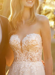 Off The Shoulder Sleeveless Lace/Tulle Wedding Dress With Appliques Lace