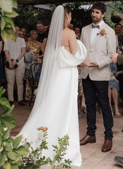 Off The Shoulder Wedding Dress With Detachable Train