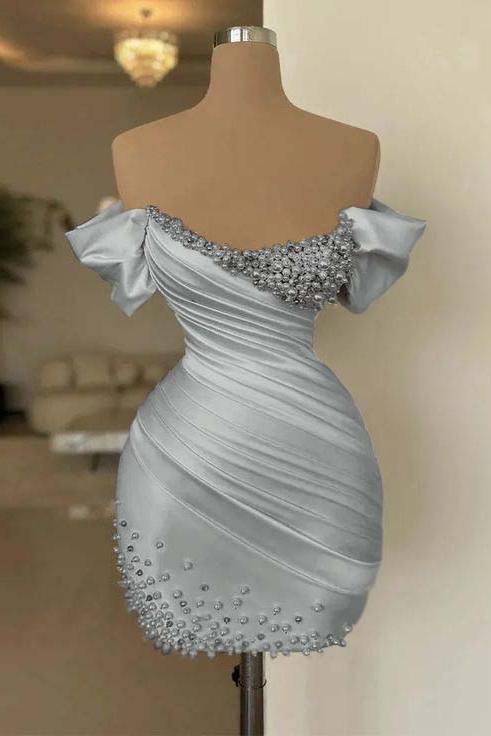 Off the Shoulder Homecoming Dress Sleeveless Short Cocktail Dress With Beading