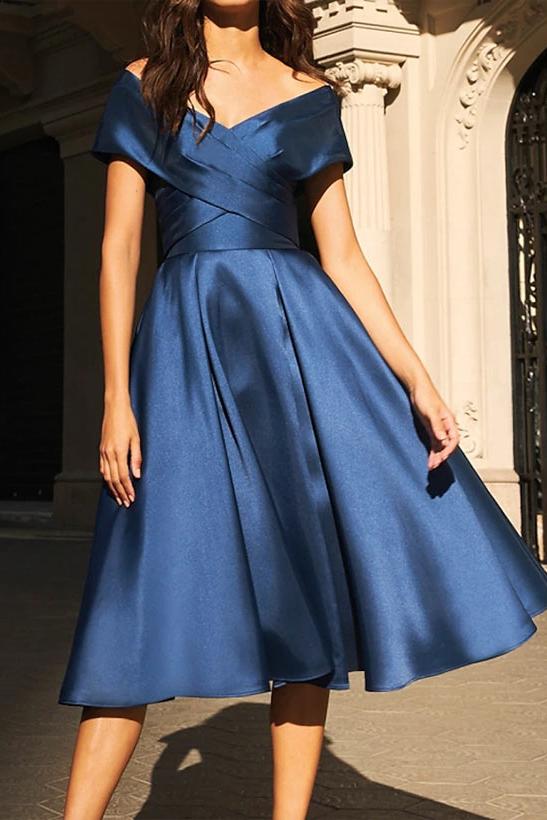 Off-the-Shoulder Satin Mother of the Bride Dresses in A-Line/Princess Style