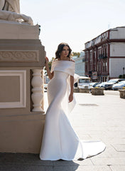 Off the Shoulder Sleeveless Satin Sweep Train Wedding Dress With Bow(s)