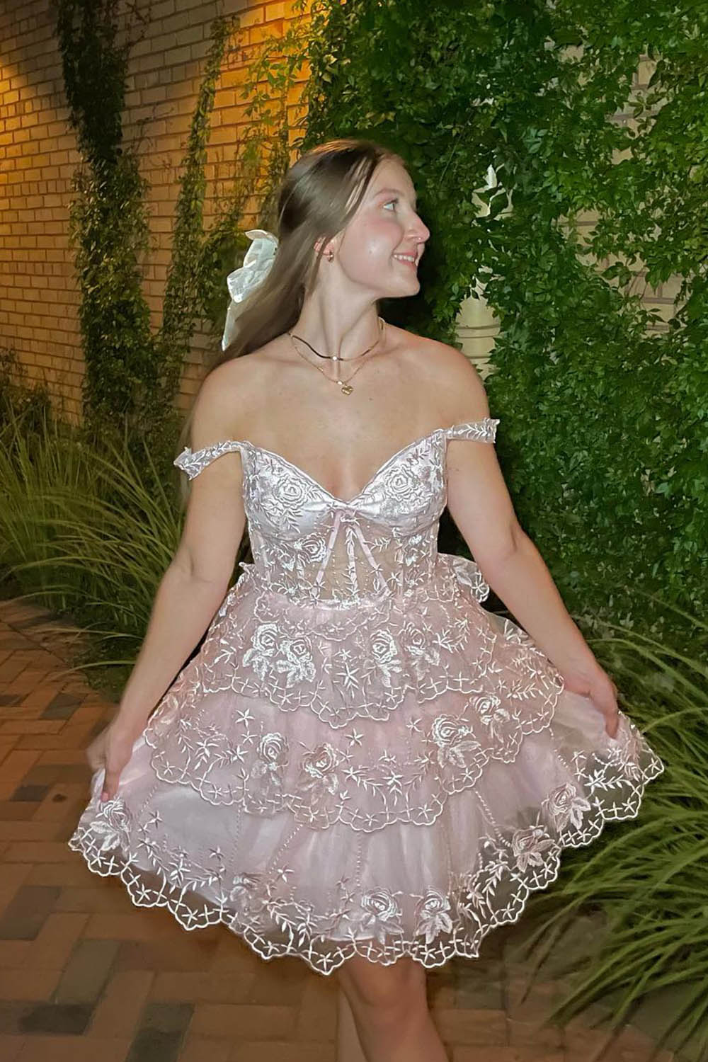Pink Homecoming Dresses A-Line Off the Shoulder Tiered Short Cocktail Dresses