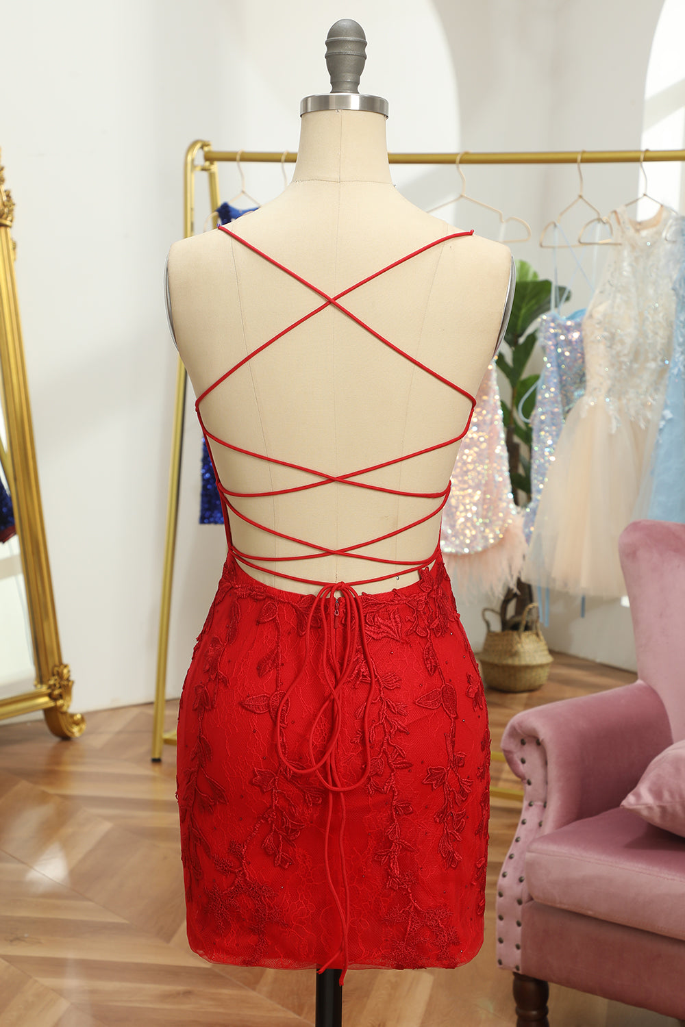 Pink Homecoming Dresses Spaghetti Straps Tight Short Cocktail Dresses with Appliques