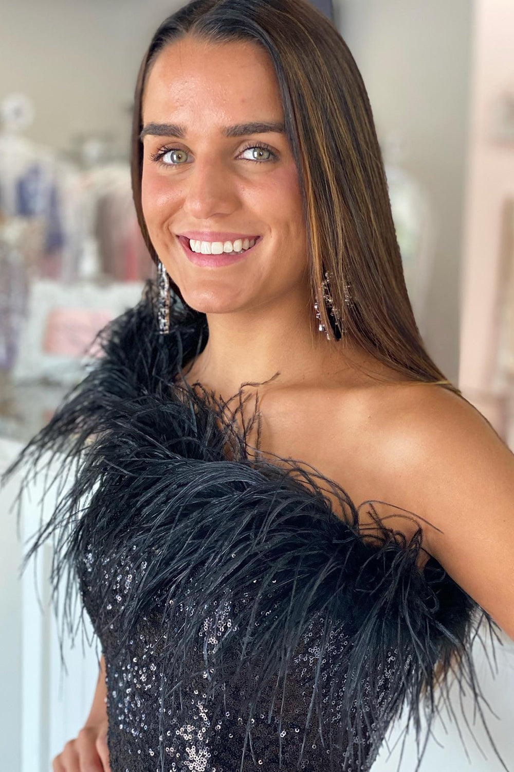 Pink Homecoming Dresses Tight Sequin Cocktail Dresses with Feathers