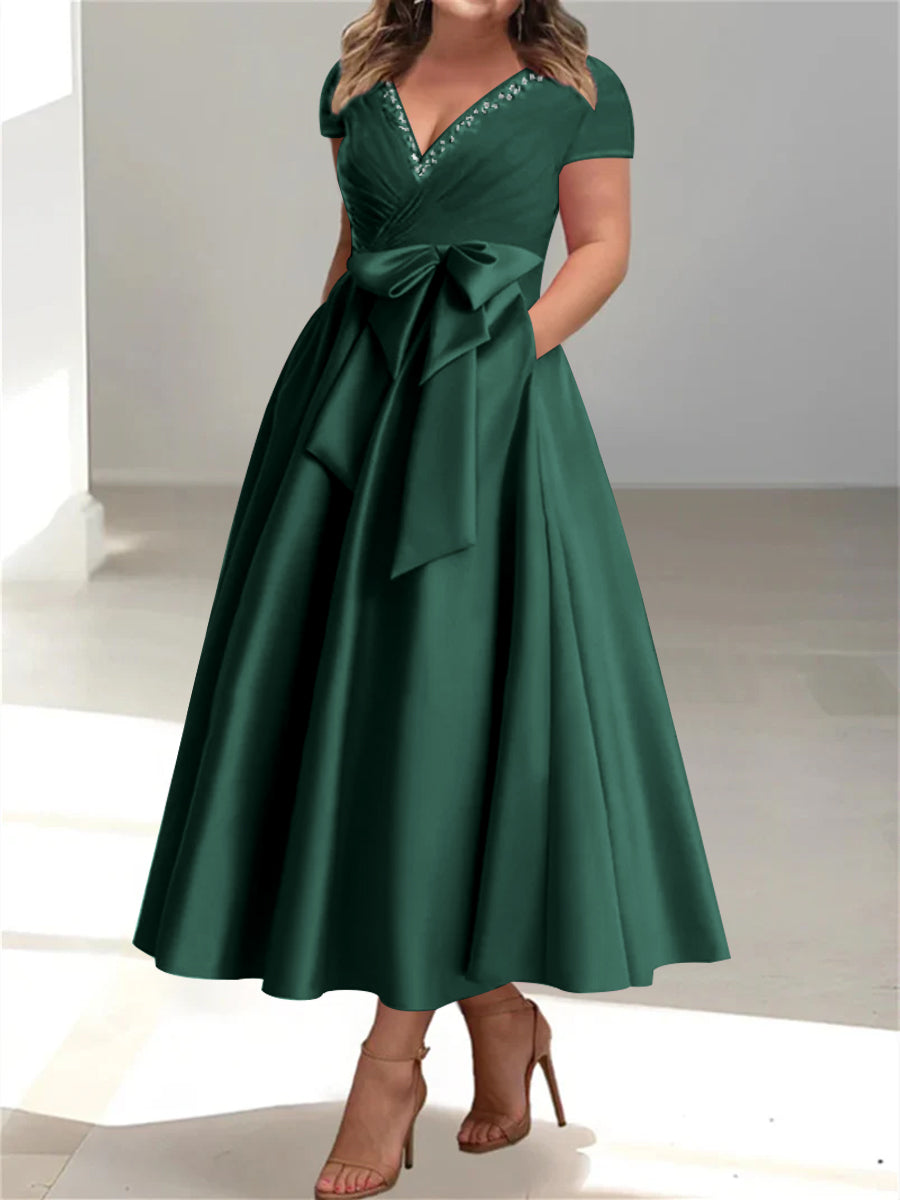 Plus Size Mother of the Bride A-Line Princess V-Neck Dress with Pockets and Ruffles Plus Size Mother of the Bride A-Line Princess V-Neck Dress with Pockets and Ruffles