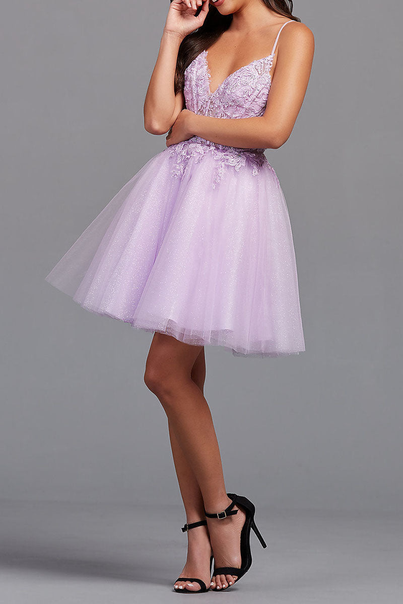 Pretty Homecoming Dress A Line Backless Style Tulle Appliqued Short Party Cocktail Dress