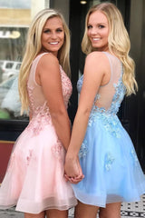 Pretty Homecoming Dress A LineV neck Tulle with Delicate Appliques Short Party Cocktail Dress