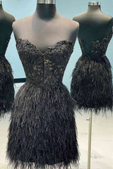 Pretty Homecoming Dress Bodycon Heart shaped Lace Chic Feather Style Cropped Short Party Cocktail Dress