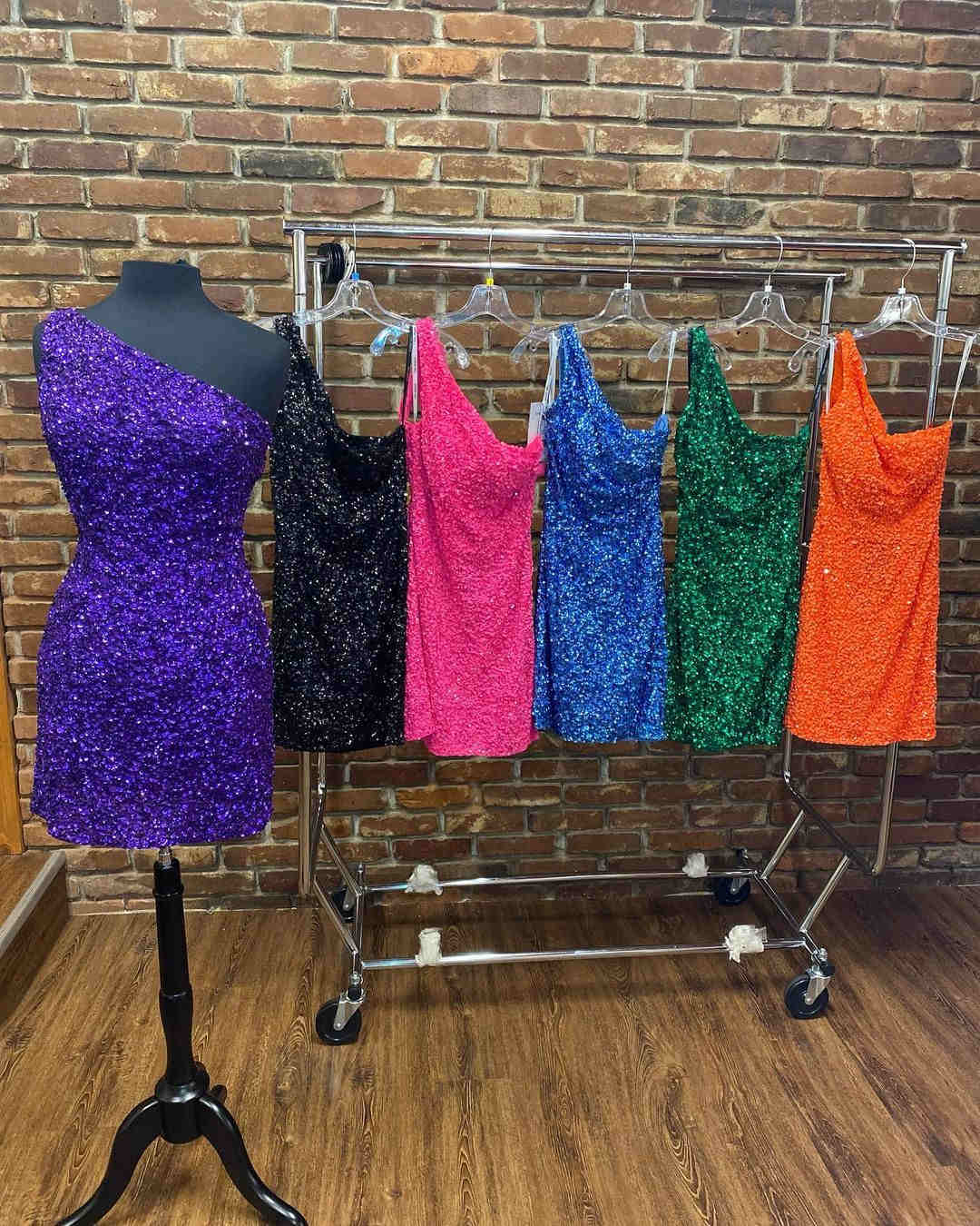 Pretty Homecoming Dress Bodycon one shoulder Style Sequin Short Party Cocktail Dress