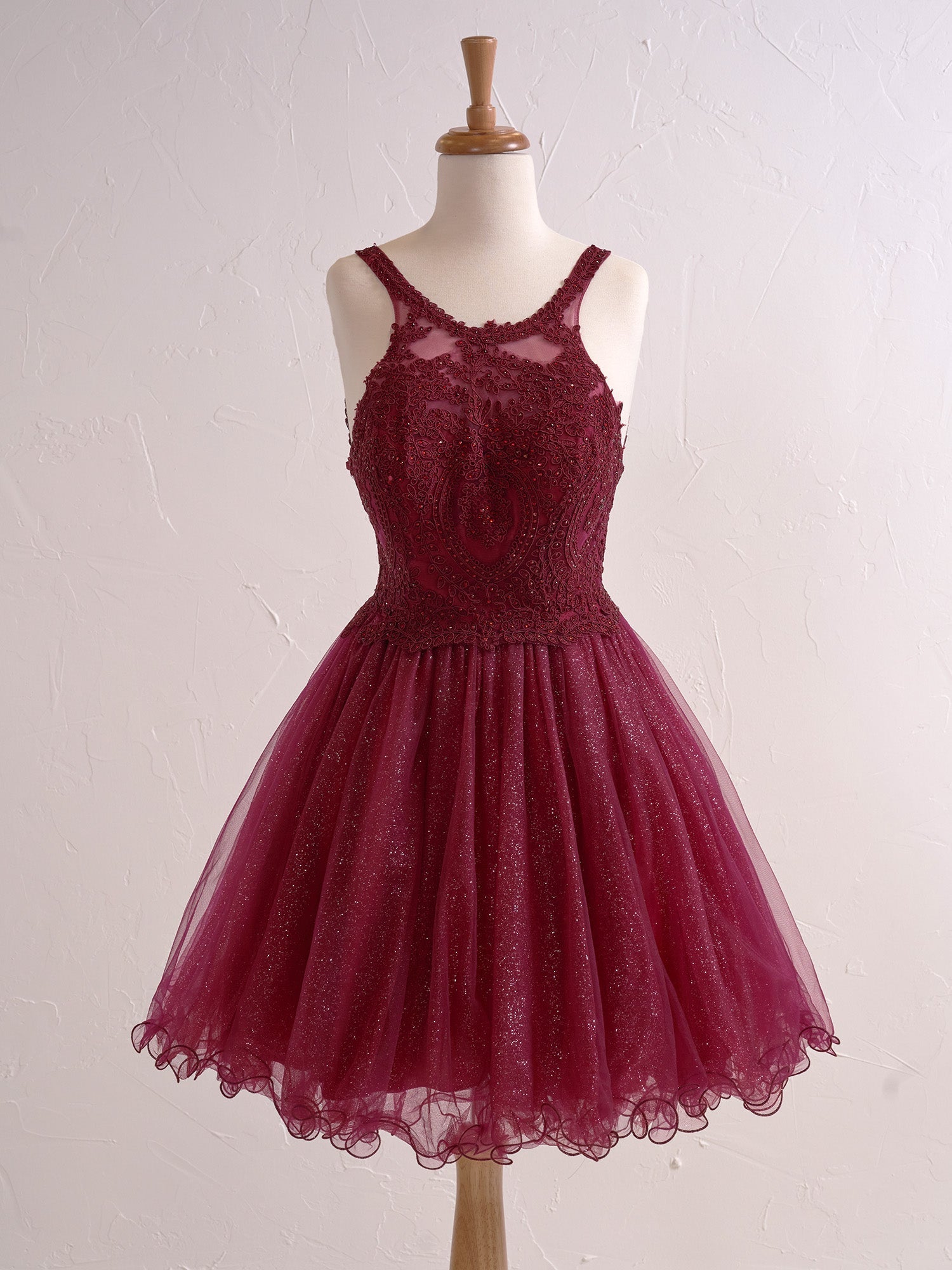 Pretty Homecoming Dress Embellished With Delicate EmbroideryTulle Short Party Cocktail Dress