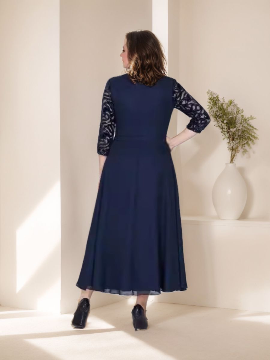 Princess A-Line Ankle-Length Plus Size Mother of the Bride Dress with Scoop 3/4 Sleeves and Appliques