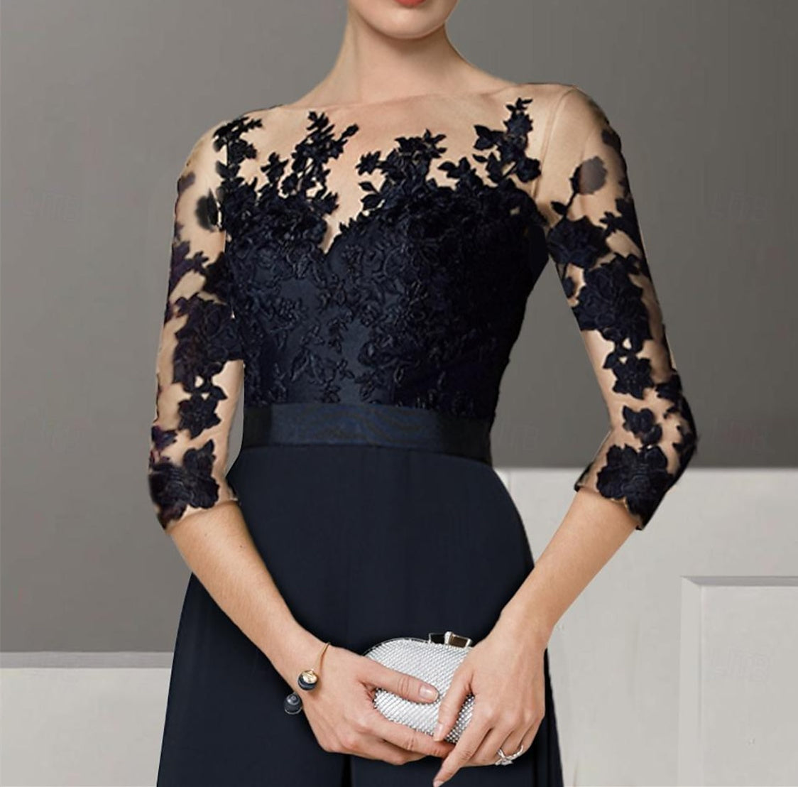 Princess Jewel Neck A-Line Floor-Length Mother of the Bride Pantsuit with Applique and 3/4 Sleeves