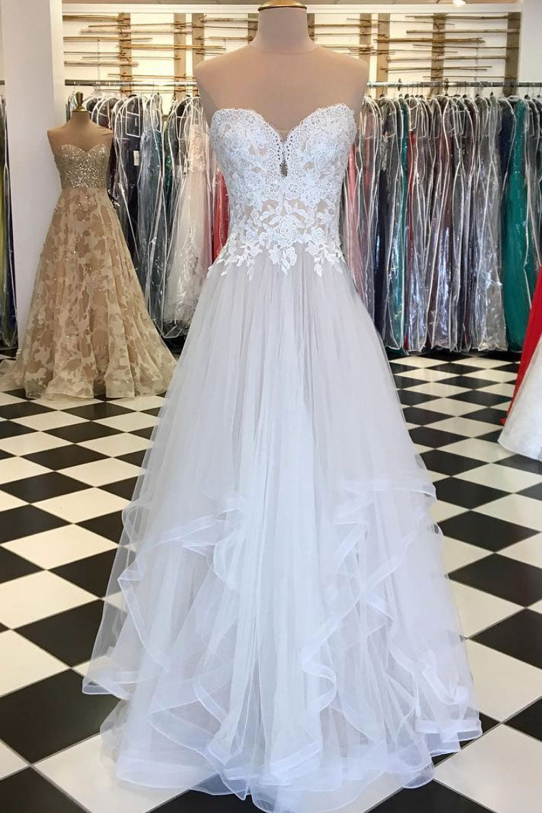Prom Dress Ivory Sweetheart Neck Tulle Lace Appliques Long Evening Dress