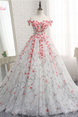 Prom Dress Ivory Tulle 3D Appliques Long Evening Dress