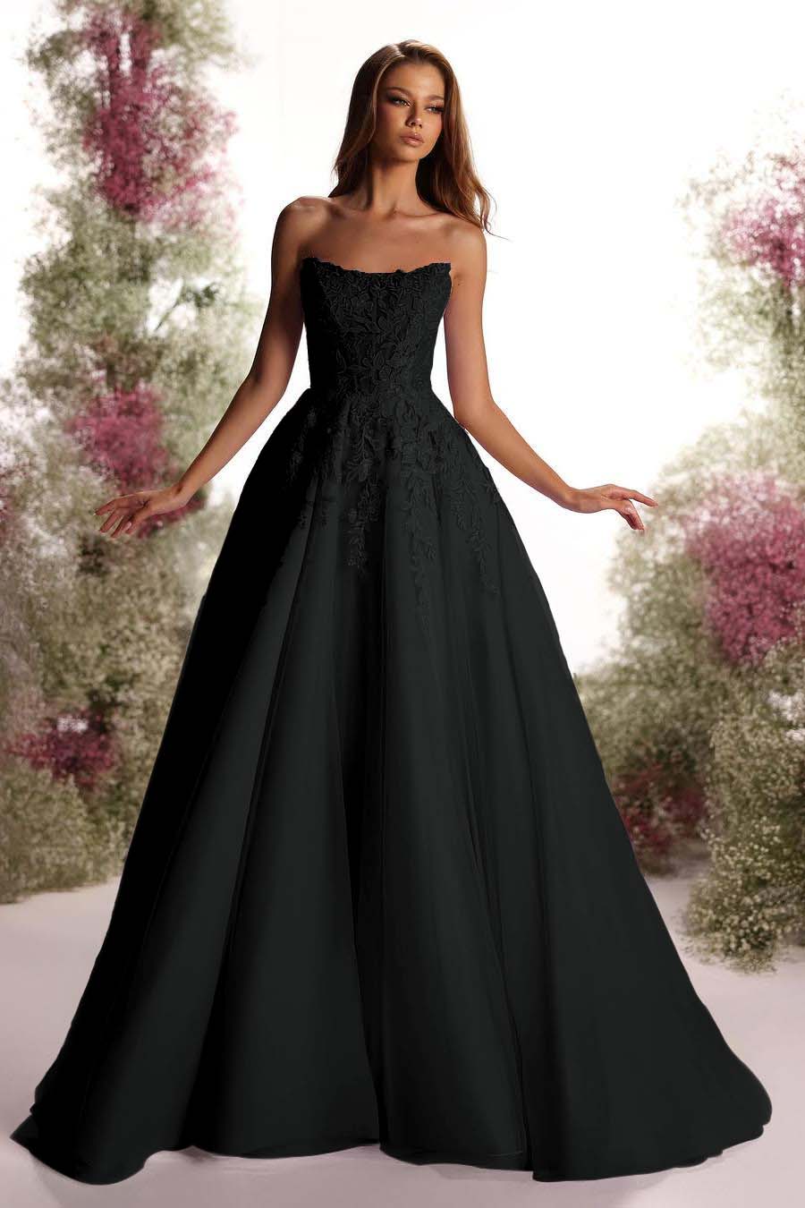 Purple A Line Prom Dress Sleeveless Strapless Formal Dress With Lace Appliques