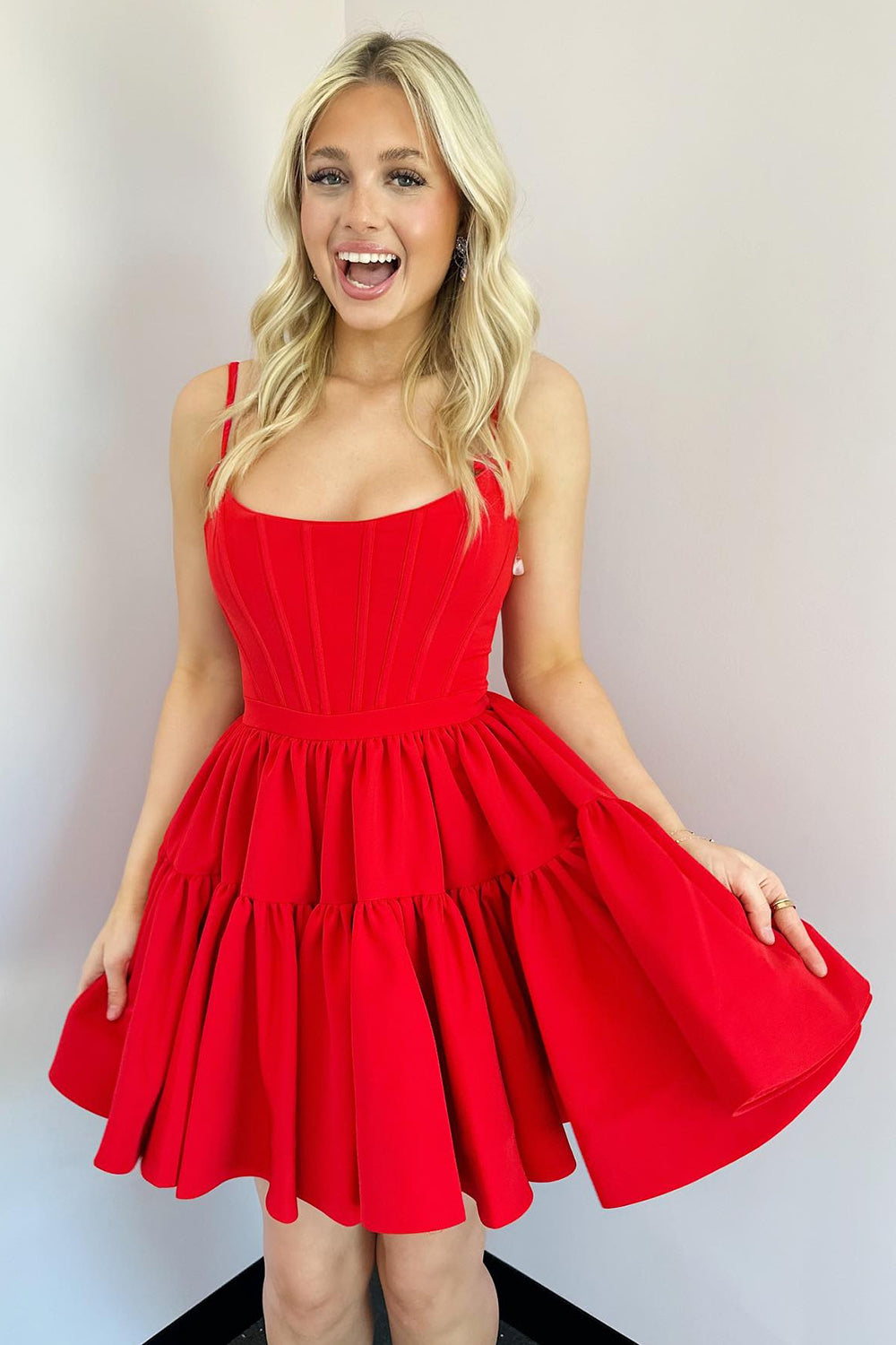 Red Homecoming Dresses A Line Spaghetti Straps Short Satin Cocktail Dresses
