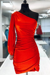 Red Homecoming Dresses Tight Beaded Cocktail Dresses with Sleeves