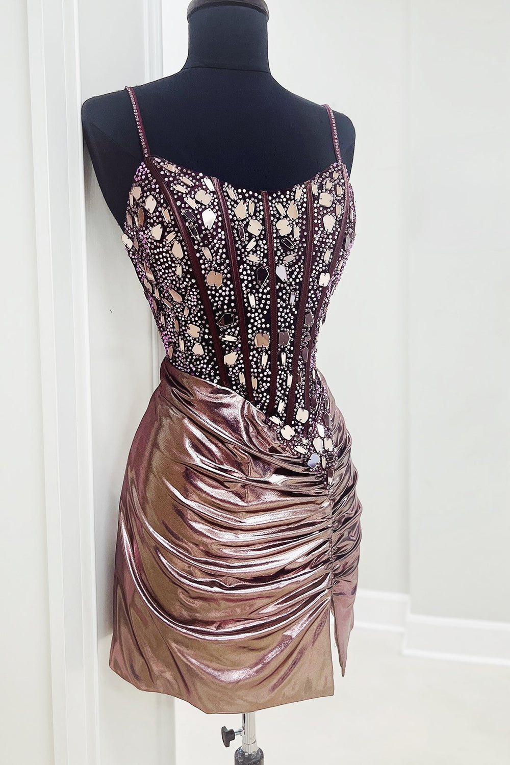 Rose Golden Homecoming Dresses Mirror Beaded Tight Short Cocktail Dresses
