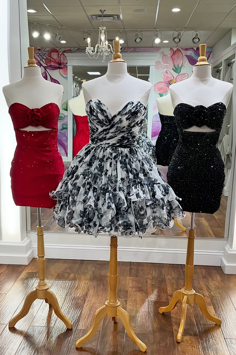 Royal Blue Floral Tight Homecoming Dresses Strapless Short Cocktail Dresses With Beading