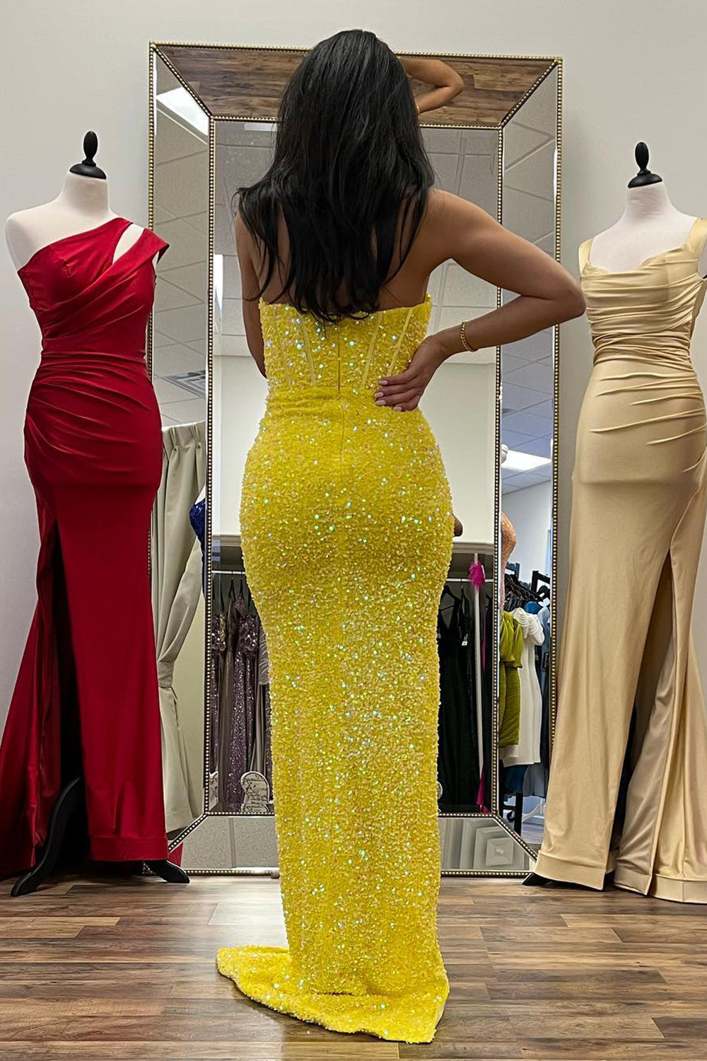 Sheath Prom Dress Sweetheart Sequined Evening Dress with Slit