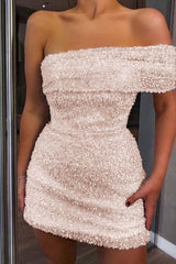 Shinning White Sequined Homecoming Dress One Shoulder Strapless Sleeveless Short Cocktail Dress