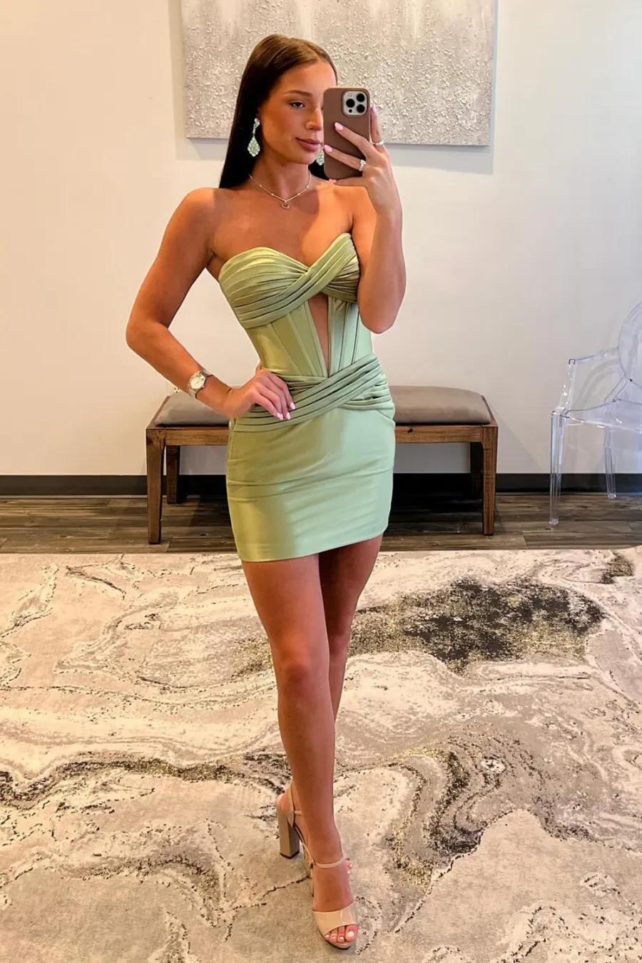Simple Golden Homecoming Dresses Corset Strapless Tight Short Cocktail Dresses