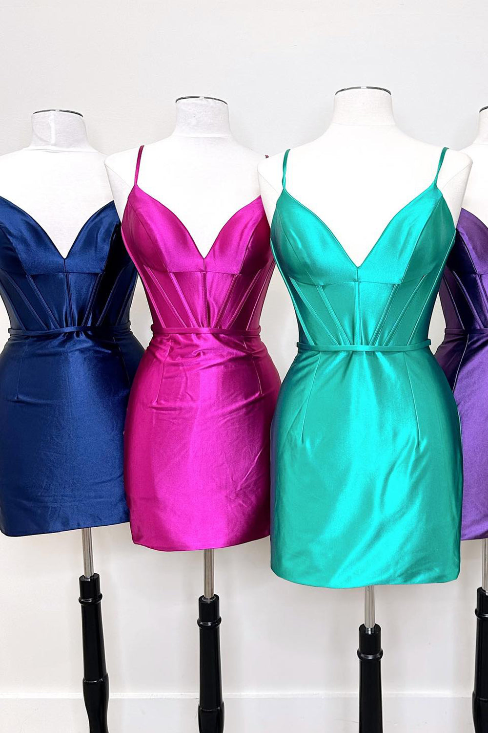 Simple Green Homecoming Dresses Corset Tight Satin Short Cocktail Dresses