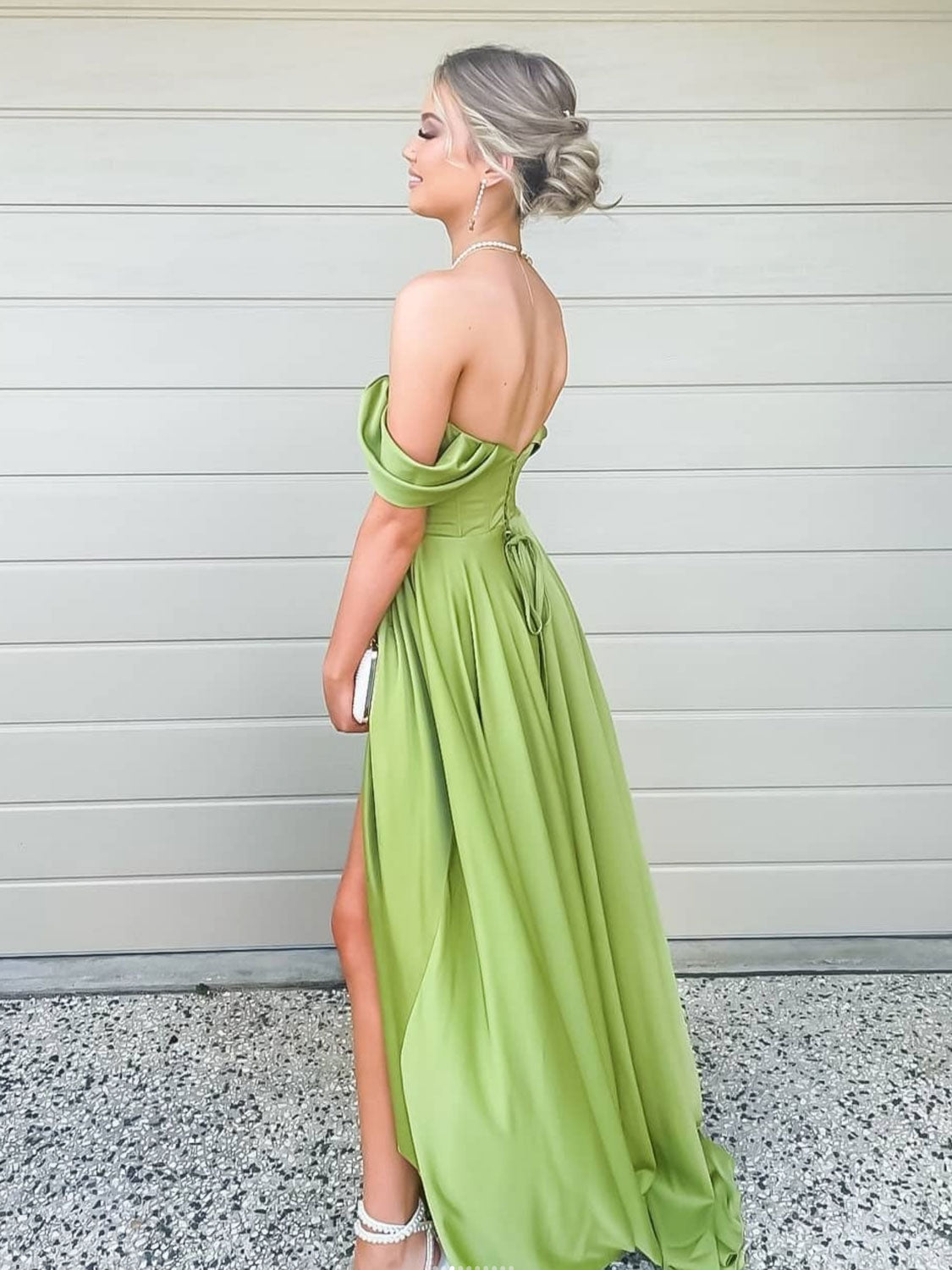 Simple Green Prom Dress Off the Shoulder Satin Long Formal Gown Evening Dress