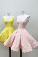 Simple Homecoming Dress V Neck Satin Short Party Cocktail Dress