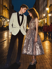 Single-Breasted Black And White Prom Suit With Shawl Lapel And One Button