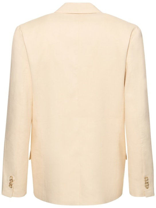 Single-Breasted Men's Cream Suit With Peaked Lapel Four Buttons And Pockets For Business Or Casual Wear