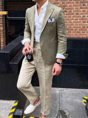 Single-Breasted Two-Button Blazer Jacket With A Tailored Fit For Men