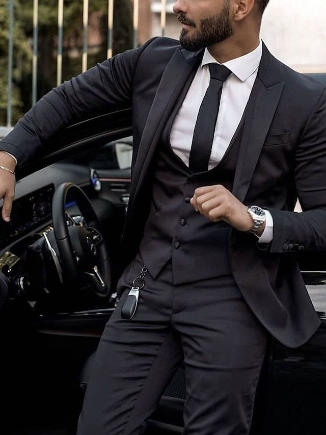 Single-Breasted Two-Button Tailored Fit 3-Piece Wedding Suit For Men