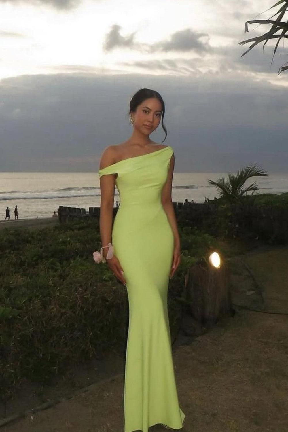 Off the Shoulder Mermaid Silhouette Prom Dress Formal Evening Gown