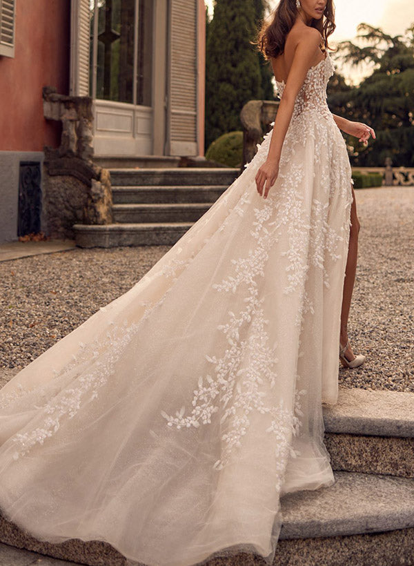 Sleeveless Lace Wedding Dress With Appliques Lace