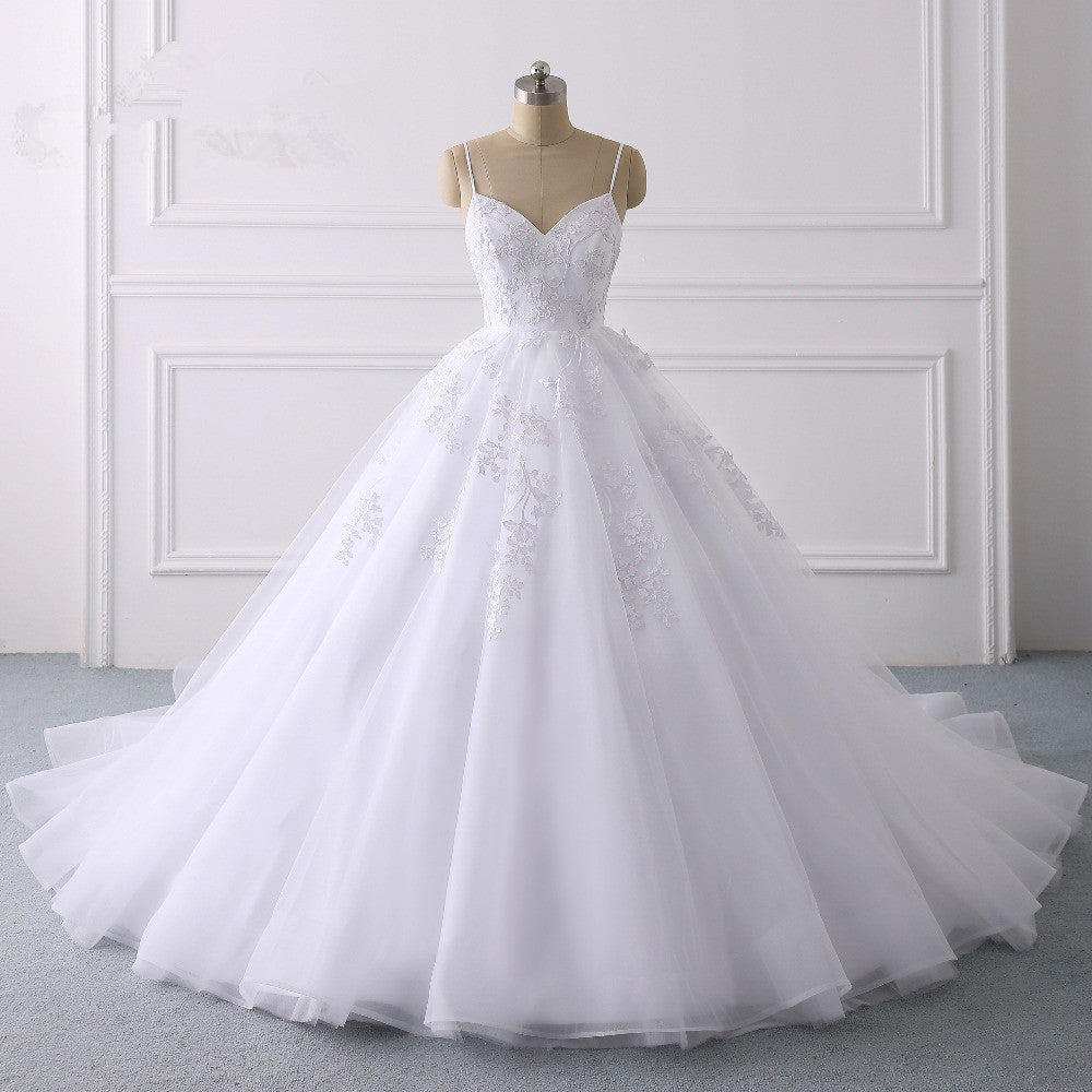 Spaghetti Straps V Neck Tulle Wedding Dress with Lace Appliques
